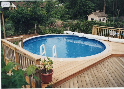 Traditional Style of Above Ground Pool-Decking